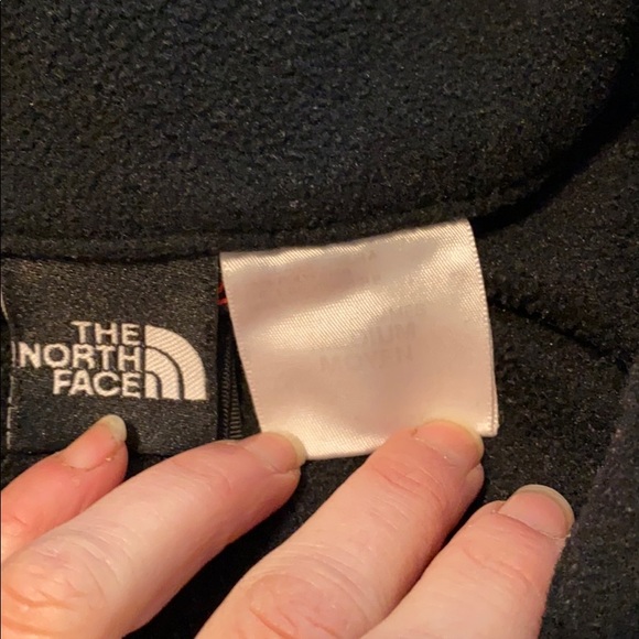 The north face vintage snap pullover medium - Picture 4 of 5
